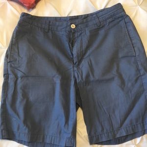Vineyard Vines shorts